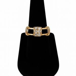 Stunning Gold Tone Crystal Ring – Size 5.75